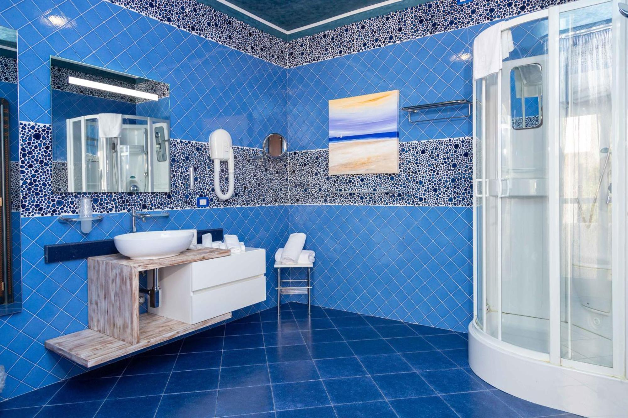 Hotel Ah Premium Baia Dei Faraglioni à Mattinata Extérieur photo