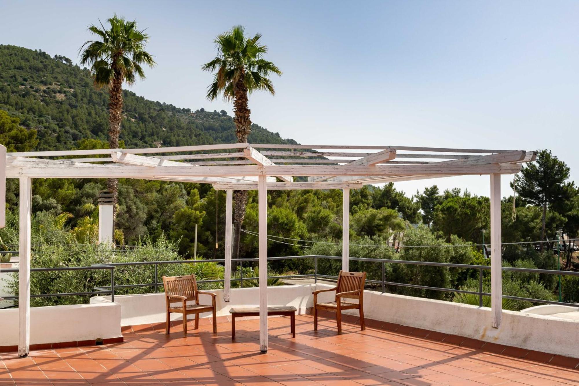 Hotel Ah Premium Baia Dei Faraglioni à Mattinata Extérieur photo